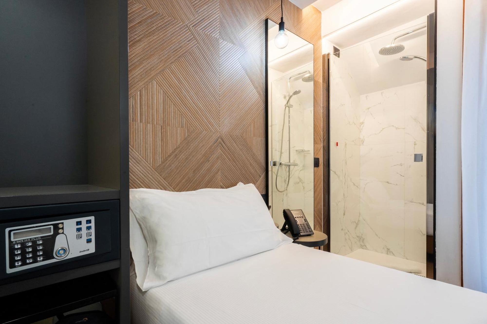 London Hotel Milan Exterior photo