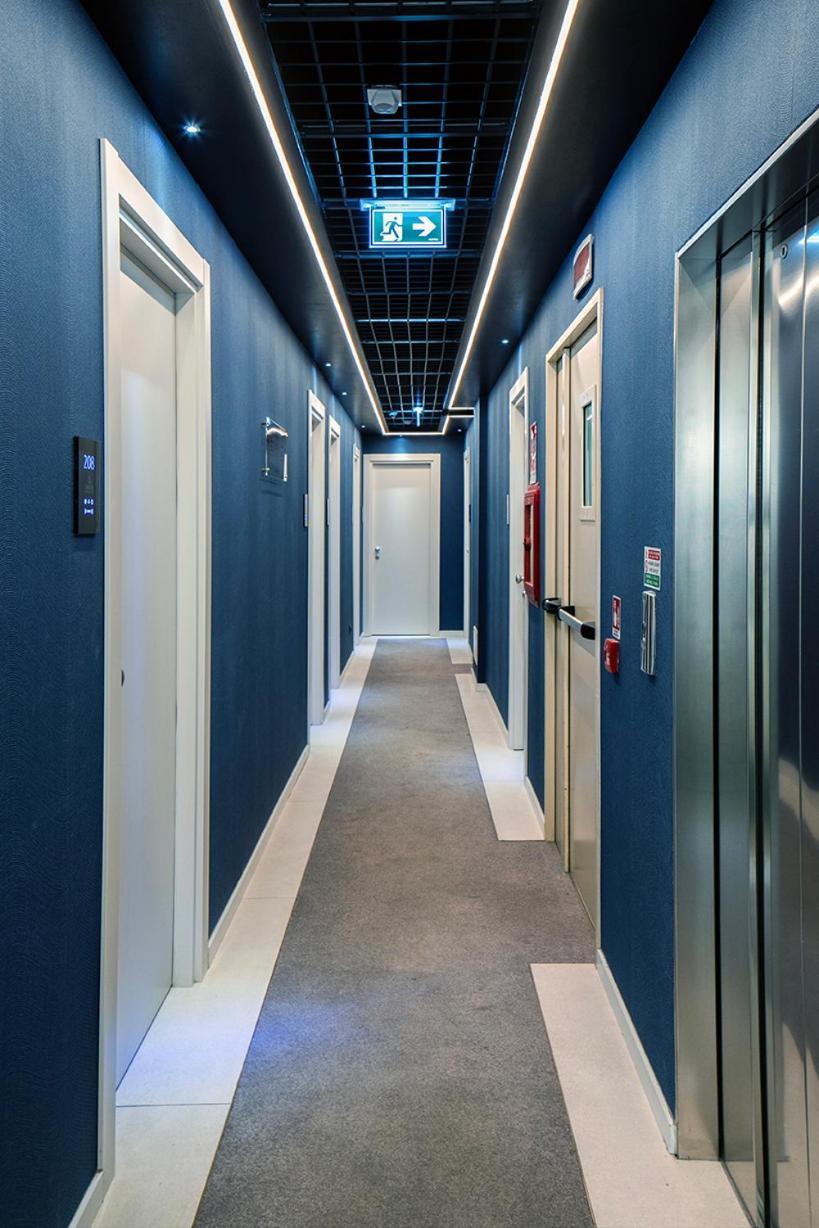 London Hotel Milan Exterior photo